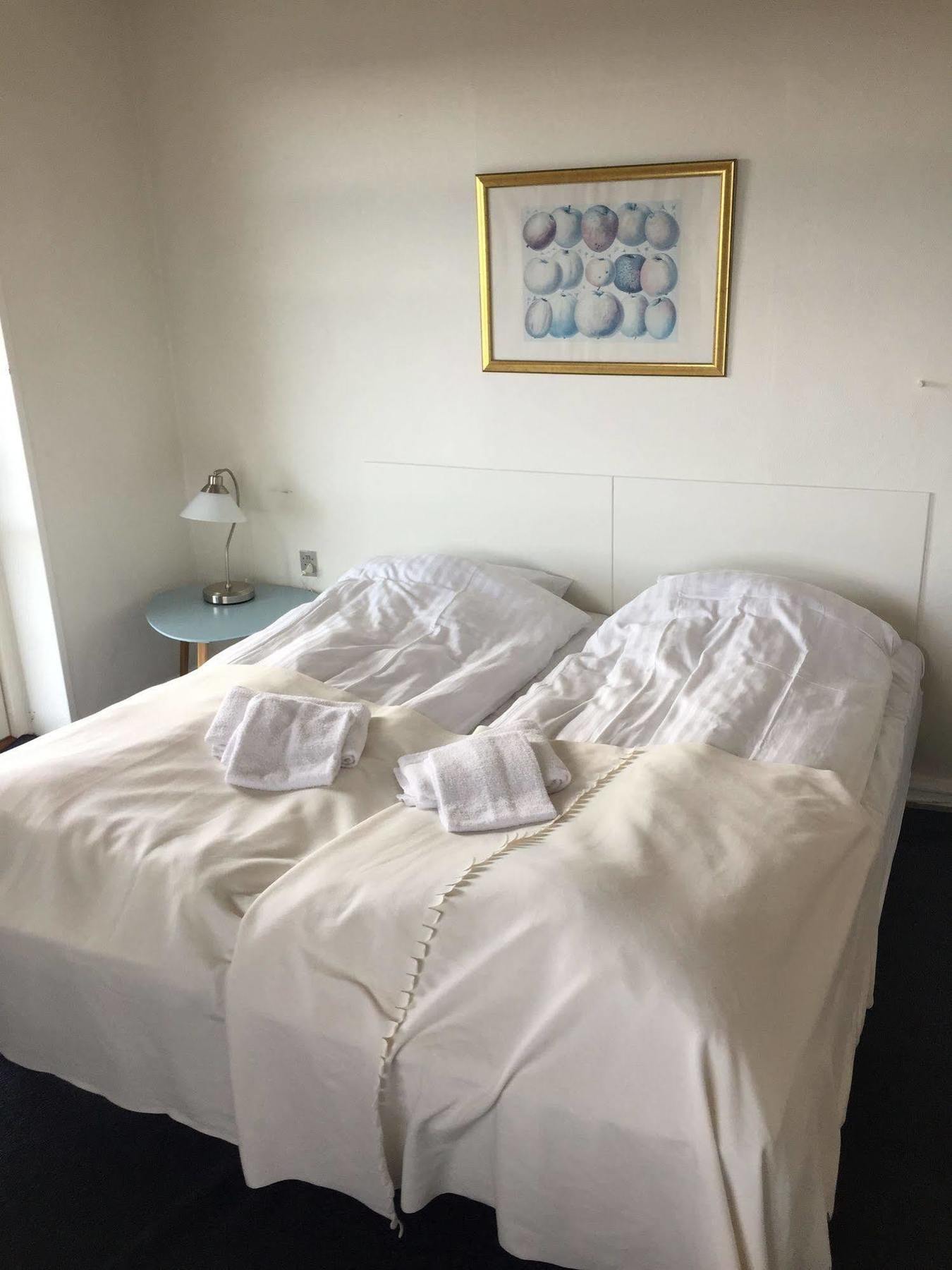 Hotel Crone 그레나 외부 사진